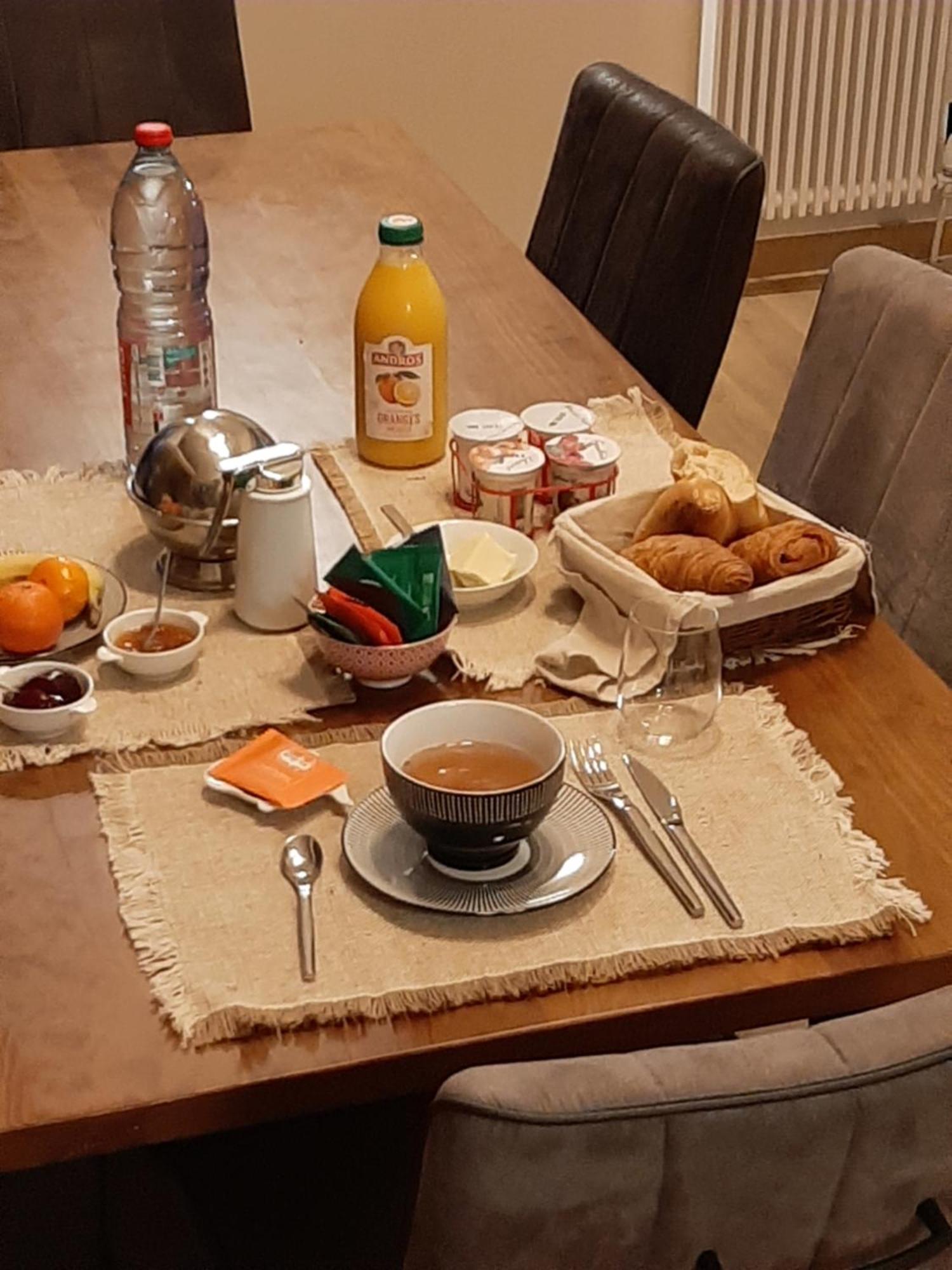 Bed and Breakfast Le Refuge Du Hibou Beaurains Екстер'єр фото